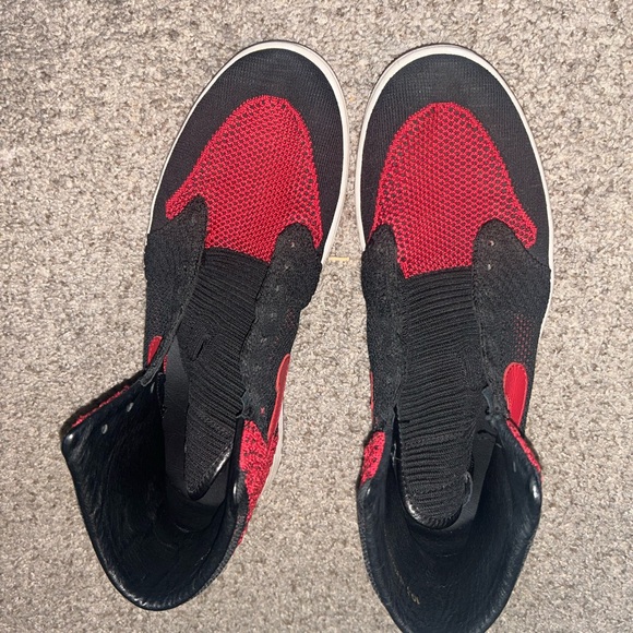 Jordan 1 high flyknit “bred” - Picture 3 of 6